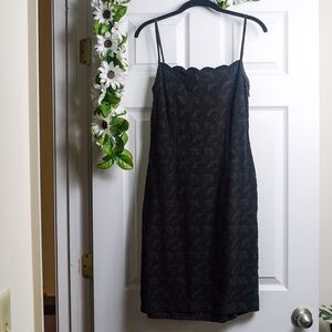 Black Lace Dress Spaghetti Straps w hidden side zipper Cocktail Knee Length